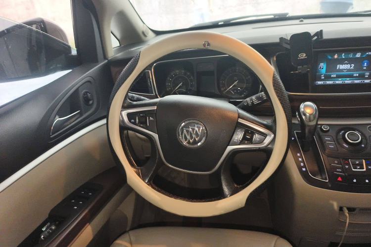 Used Buick GL8 2017 25S Luxury Version China V Standard
