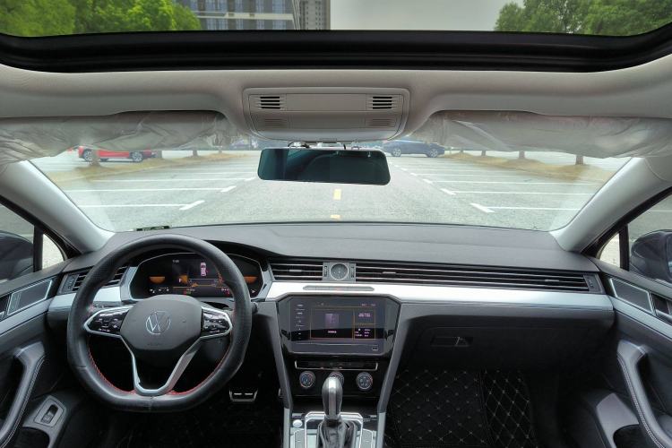 Used Volkswagen Magotan 2023 2 Million Units Limited-Edition 280TSI DSG Comfort Version
