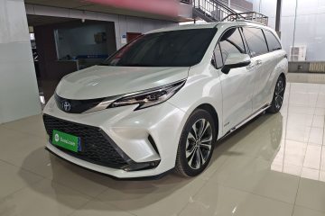 Used Toyota Granvia 2022 2.5L Hybrid Premium Edition