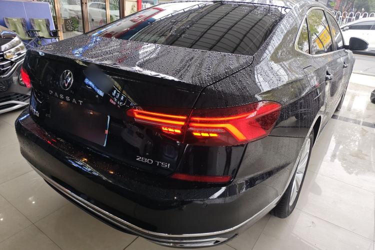 Used Volkswagen Passat 2021 280TSI Elite Edition
