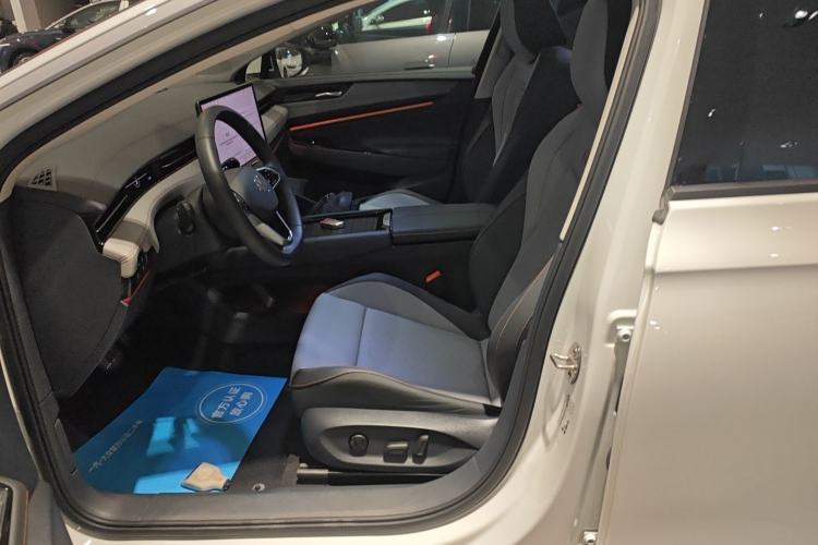 Used Volkswagen ID.7 VIZZION 2024 AIR model