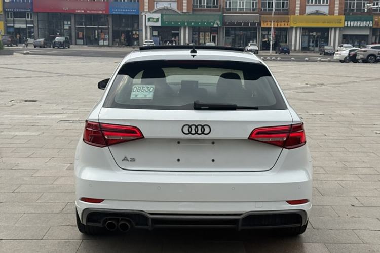 Used Audi A3 2019 Sportback 35 TFSI Fashion Edition China VI Emission Standard
