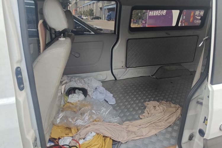 Used Jinbei New Hiace S 2021 1.5L Business-Class Central Air-Conditioned Coach China VI Standard SWC15M