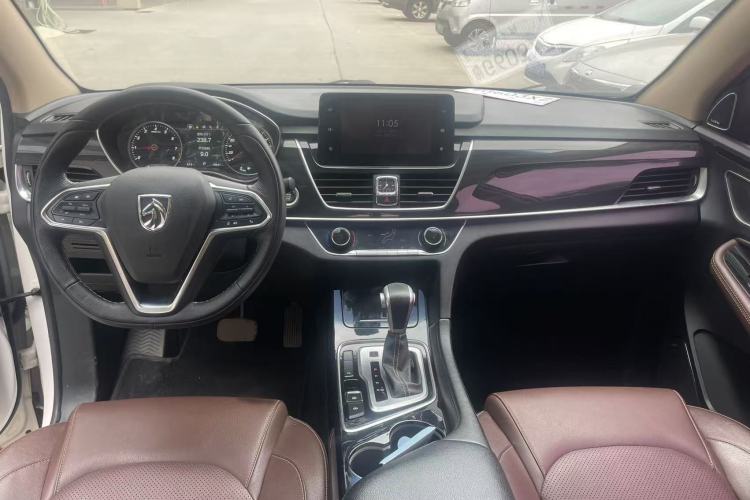 Used Baojun 560 2017 1.5T DCT Flagship Model