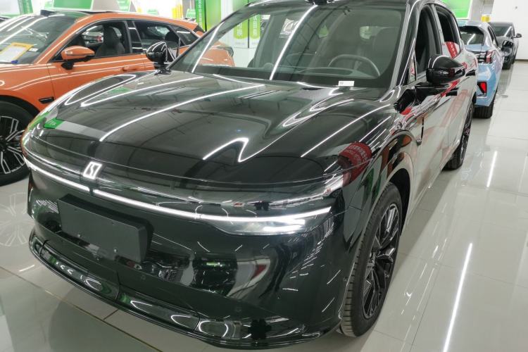 Used Zeekr 7X 2025 100 kWh Long-Range Rear-Wheel Drive with Intelligent Driving Features