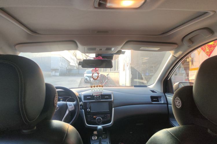 Used Nissan Tiida 2016 1.6L CVT ZhiZun Edition
