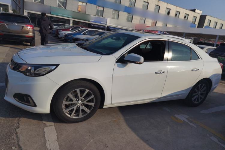Used Chevrolet Malibu 2016 2.0L Automatic Luxury Edition

