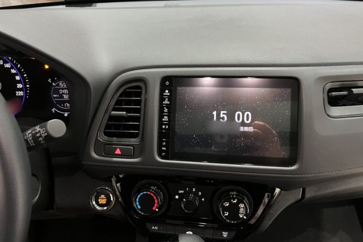 Used Honda Vezel 2020 1.5L CVT Pioneer Edition
