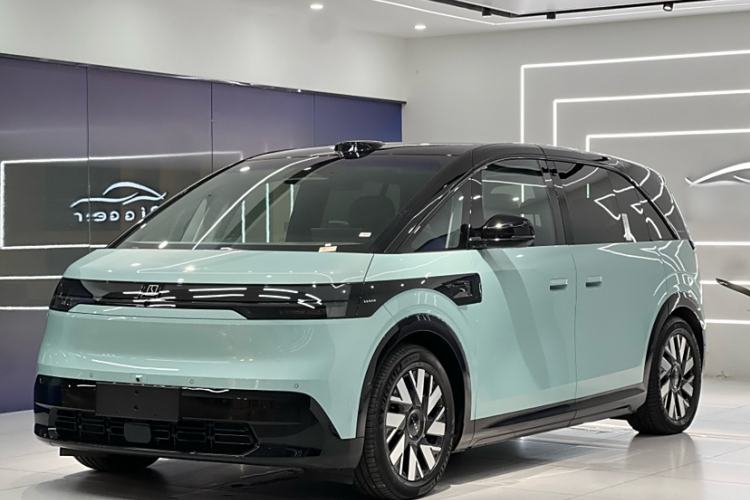 Used Zeekr MIX 2025 Long-Range Intelligent Driving Edition
