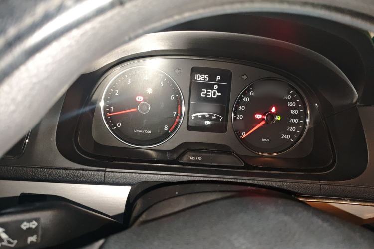 Used Volkswagen Lavida 2013 Revised Version 1.4 TSI DSG Comfort Edition