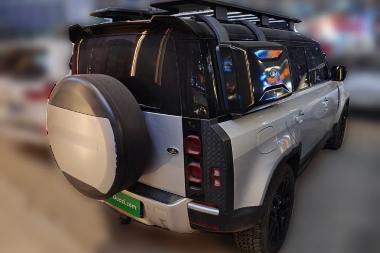 Used Land Rover Defender 2022 110 P400 Dark Edition