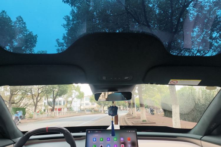 Used Xiaomi Auto YU7 2025 Ultra-Long Range High-Performance All-Wheel-Drive Max Edition