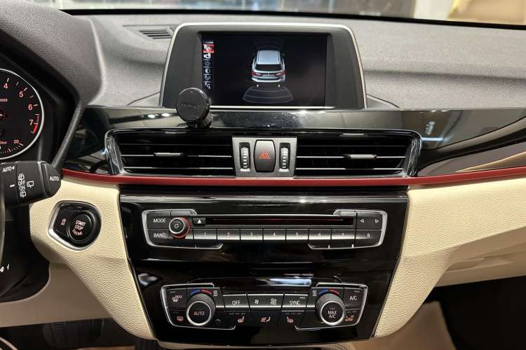 Used BMW X1 2016 sDrive20Li Luxury Model
