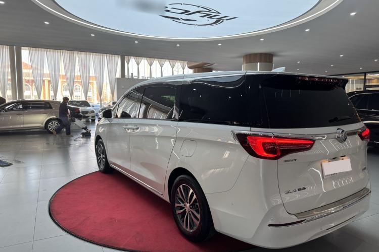 Used Buick GL8 2023 ES Lu Zun Deluxe and Yue Edition
