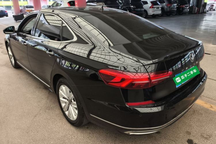 Used Volkswagen Passat 2019 330TSI Elite Edition China VI
