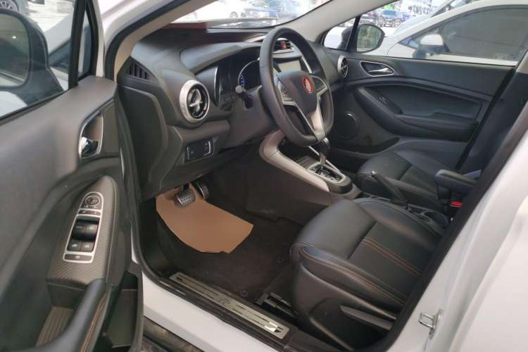 Used BYD Yuan 2017 1.5L Automatic Cool & Connected Model
