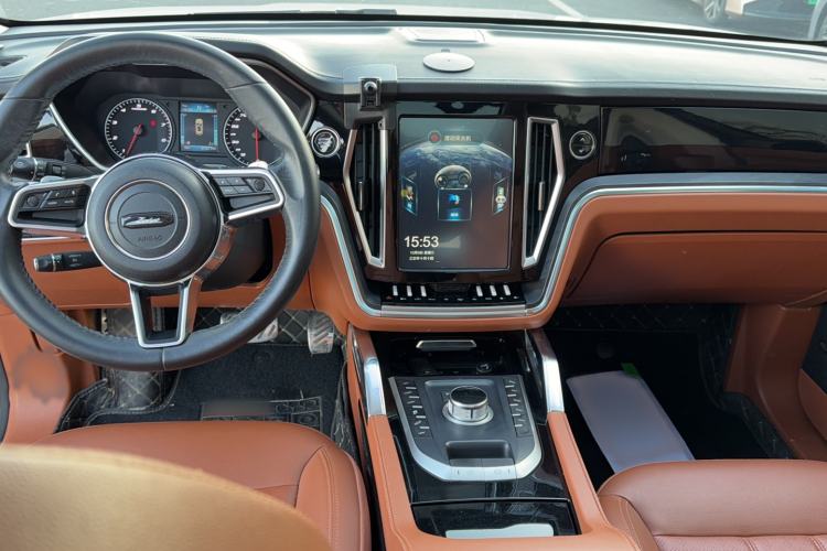 Used Zotye T700 2017 1.8T Dual-Clutch Luxury Model
