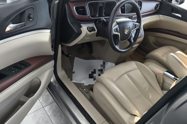 Used Buick GL8 2018 28T Luxury Model China VI Standard