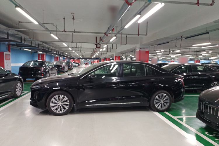 Used Hongqi E-QM5 2024 500km Range Edition