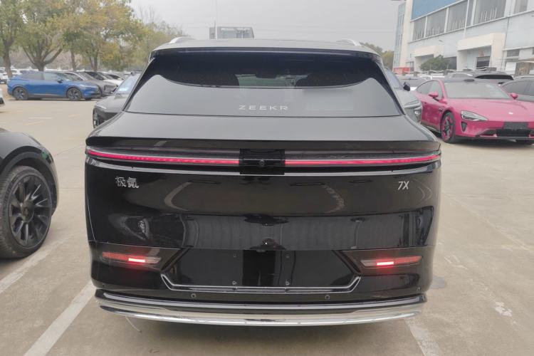 Used Zeekr 7X 2025 75 kWh Rear-Wheel Drive Intelligent Driving Version
