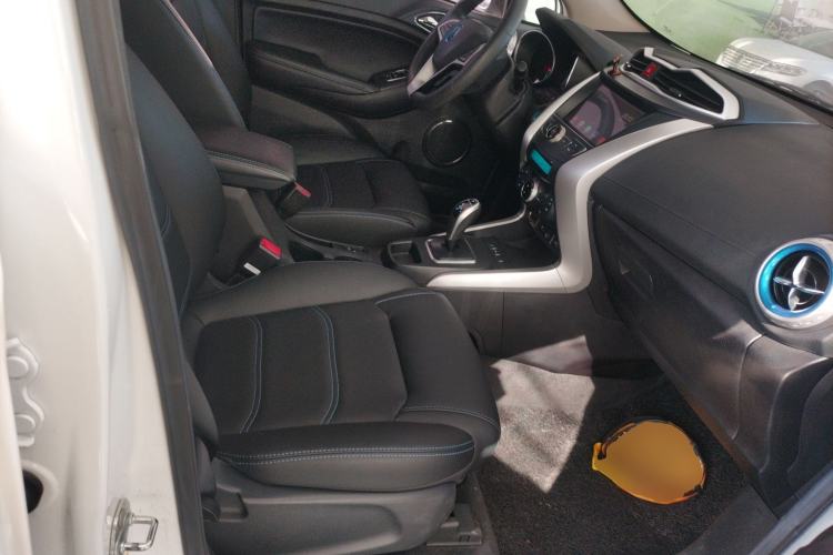 Used BYD Yuan New Energy 2018 EV360 Smart Connect Cool Edition
