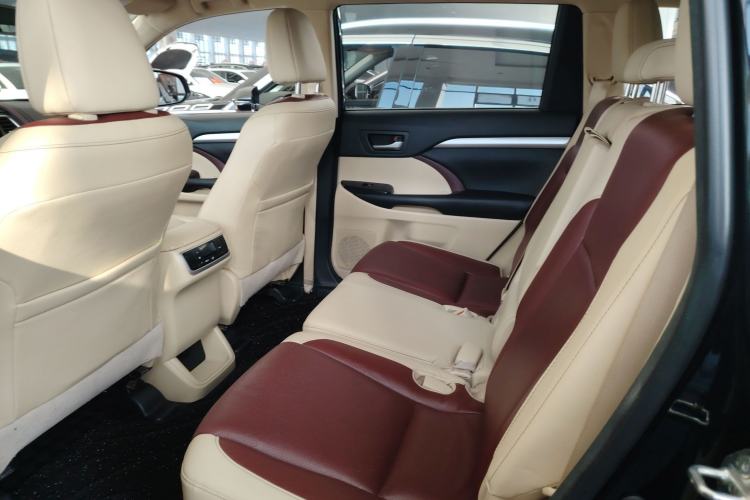 Used Toyota Highlander 2015 2.0T Four-Wheel Drive Elite Edition 7-Seater
