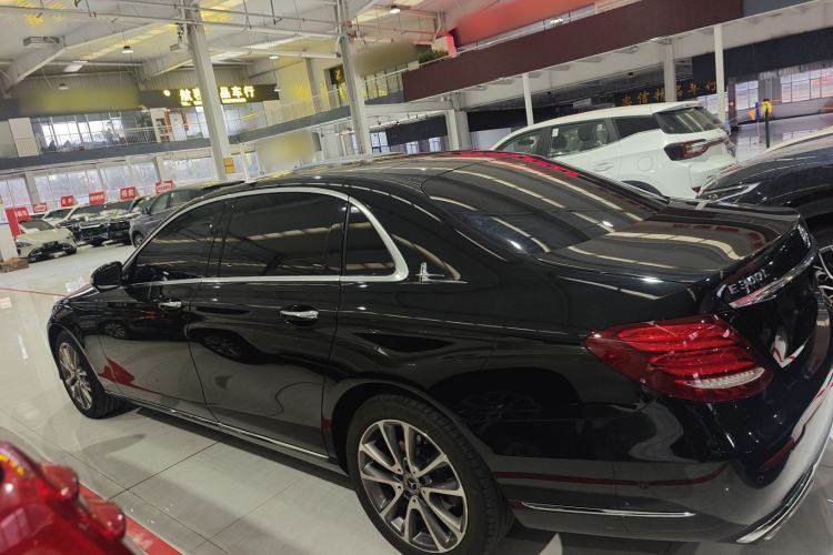 Used Mercedes-Benz E-Class 2018 Facelifted E 300 L Stylish Version
