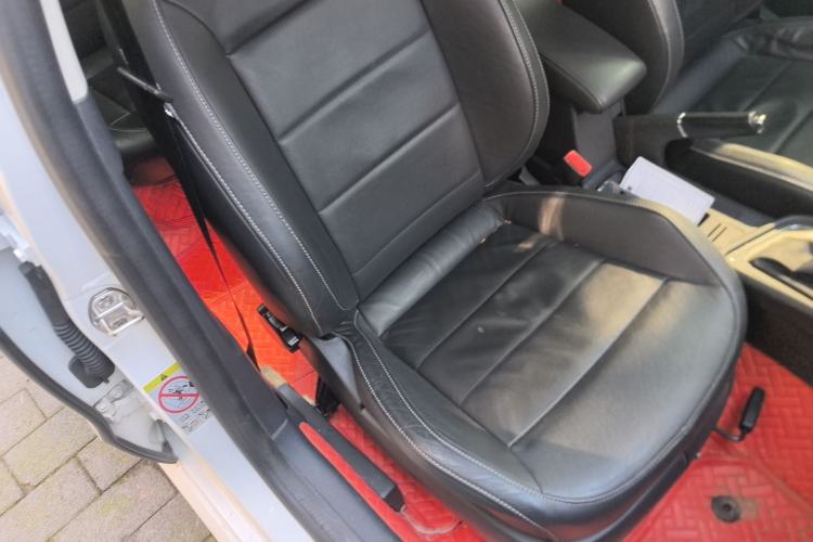 Used Volkswagen Gran Lavida 2015 230TSI DSG Comfort Edition
