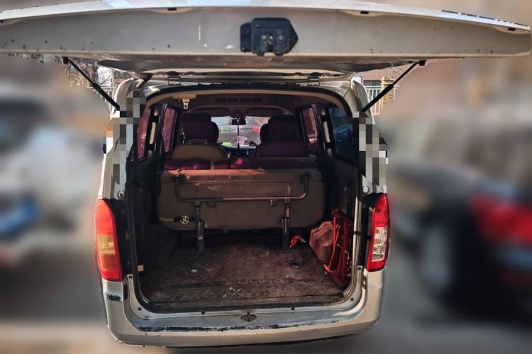 Used Wuling Rongguang V 2018 1.5L Standard Version
