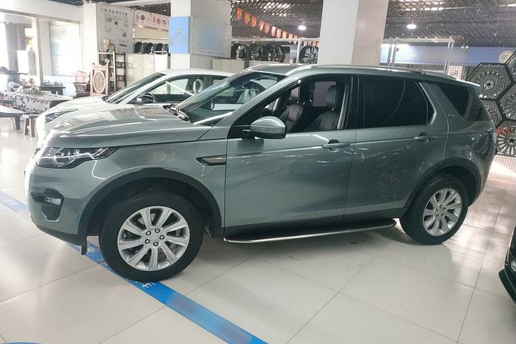 Used Land Rover Discovery Sport 2018 240 PS SE Version
