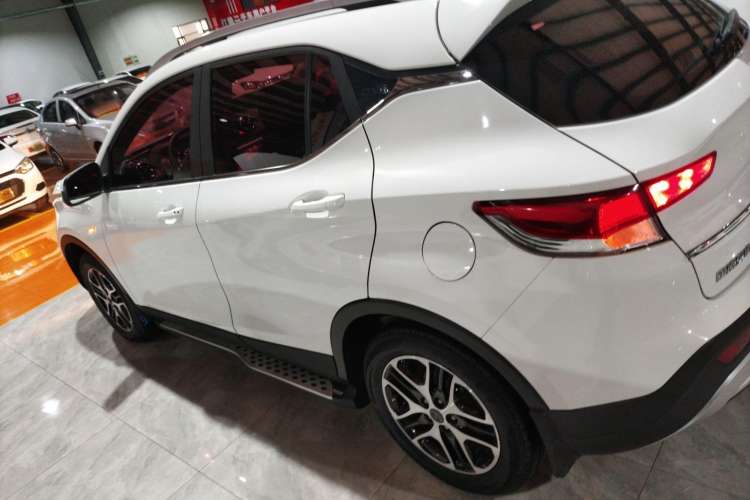 Used Soueast DX3 2016 1.5L Manual Luxury Version
