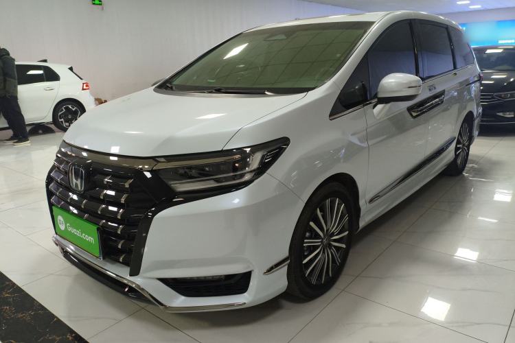 Used Honda Elysion 2024 2.0L eHEV Luxury Edition