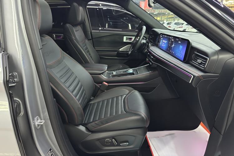 Used Ford Explorer 2023 EcoBoost 285 4x4 ST-LINE 6-Seater
