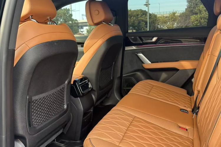 Used BYD Tang New Energy 2022 EV 635 km All-Wheel-Drive Flagship Model
