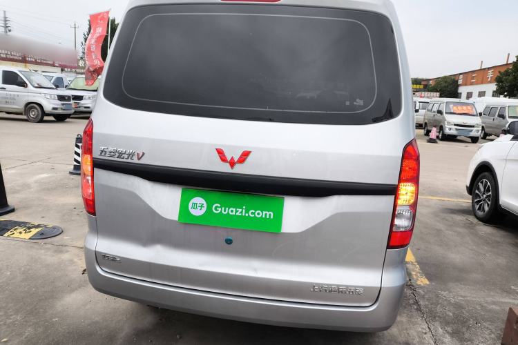 Used Wuling Hongguang V 2022 1.5L Jingqu Edition Electric-Assist LAR
