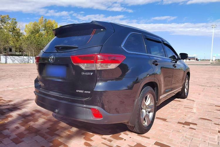Used Toyota Highlander 2018 2.0T Four-Wheel Drive Prestige Version 7 Seats China VI Standard
