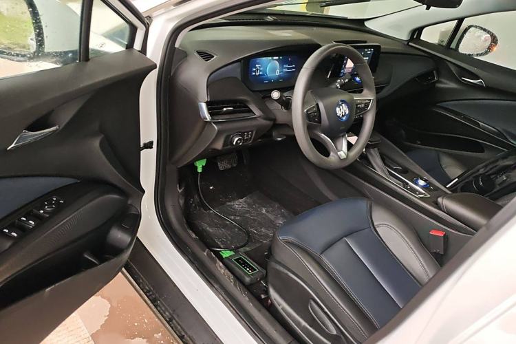 Used Buick Velite 6 2023 430km Range Commuter Version
