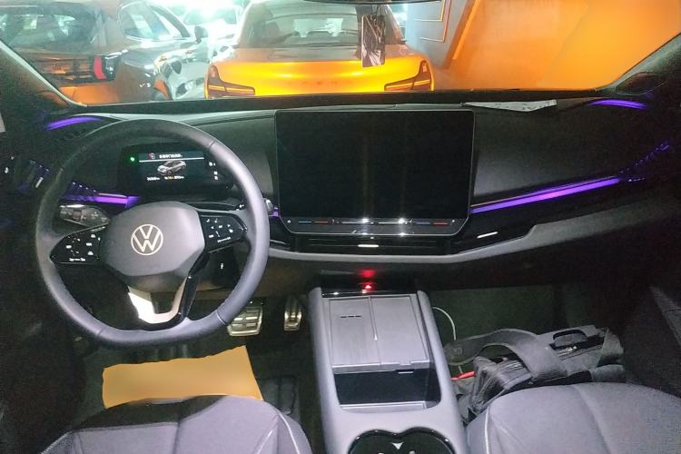 Used Volkswagen ID.UNYX 2024 Pro Long-Range Version
