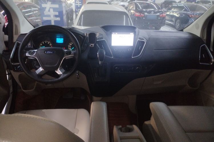 Used Ford Tourneo Custom 2017 2.0T Automatic Elite Version
