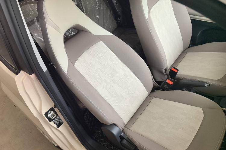 Used Chery QQ Ice Cream 2025 155km Sundae Edition
