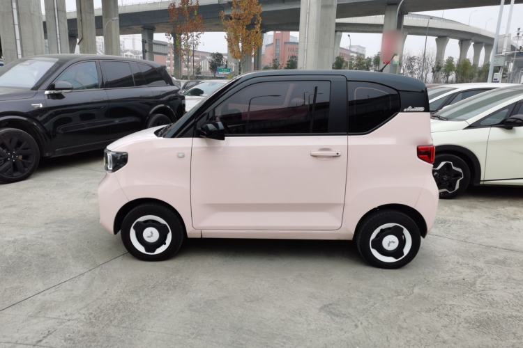 Used Wuling Hongguang MINIEV 2021 Macaron Fashion Model Lithium Iron Phosphate
