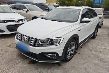 Used Volkswagen C-TREK 2017 1.6L Automatic Luxury Model