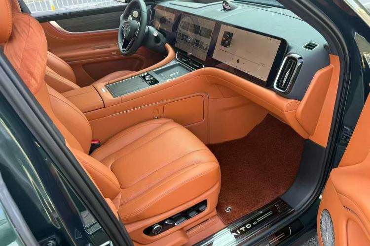 Used Hima AITO M9 2024 Range-Extended Ultra Version 42 kWh 6-Seater Model
