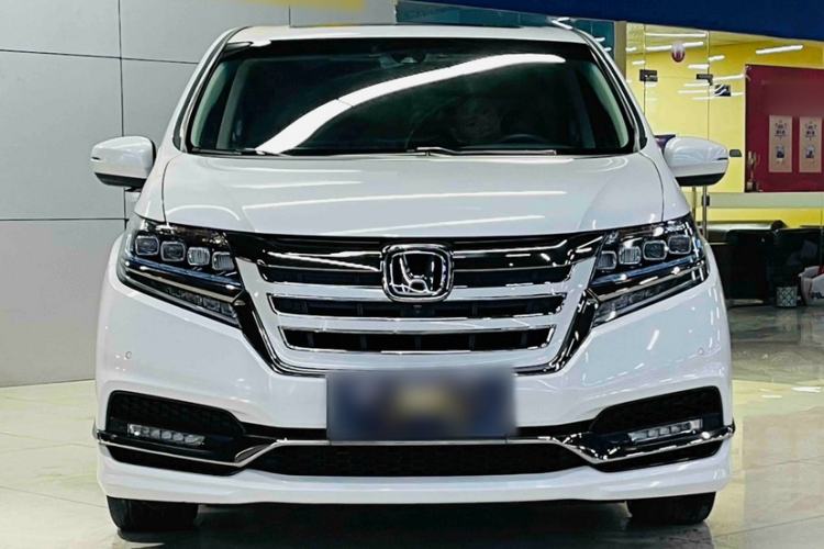 Used Honda Elysion 2019 2.0L Hybrid Supreme Edition

