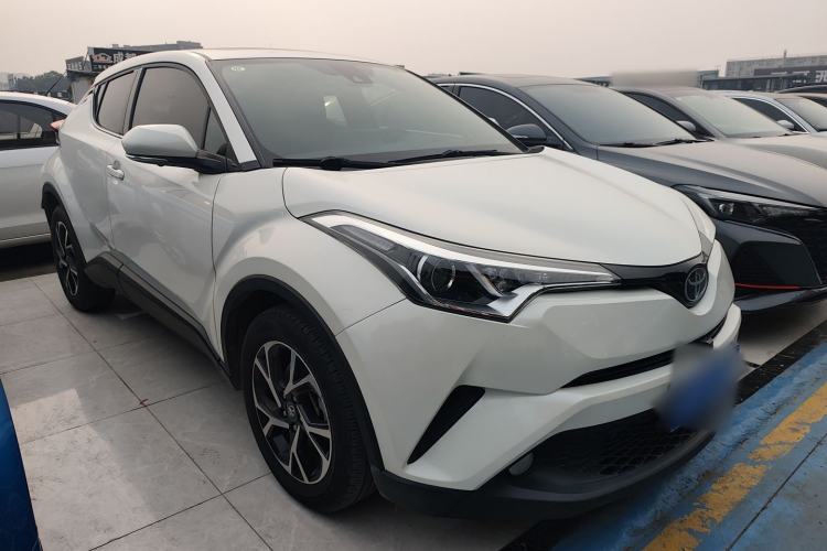 Used Toyota C-HR 2020 2.0L Leading Edition

