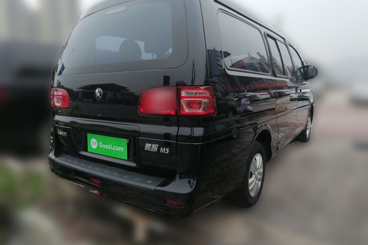 Used FORTHING Lingzhi 2022 M5 1.6L Practical 7-Seater