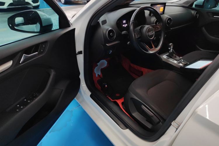 Used Audi A3 2020 Restyled Limousine 35 TFSI Ambition Version China VI
