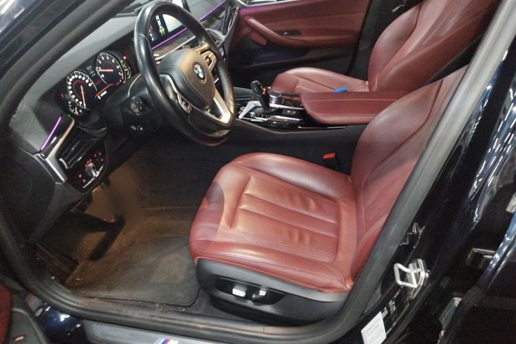 Used BMW 5 Series 2018 Restyled 530Li Leading Edition M Sport Package
