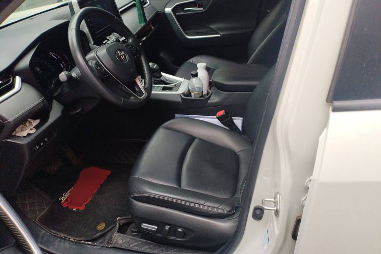 Used Toyota RAV4 2020 2.0L CVT 4x4 Style PLUS Edition
