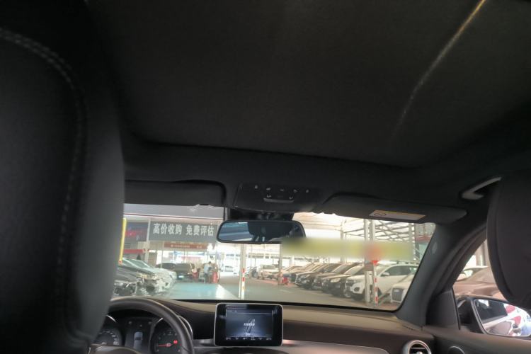 Used Mercedes-Benz GLC 2018 Refreshed GLC 300 4MATIC Dynamic Edition